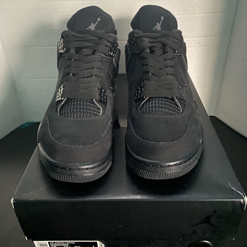 Jordan 4 Retro Black Cat 2020